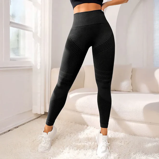 Anti-Cellulite Bundle: 3D Black Leggings + Cream + Brush - Image 3